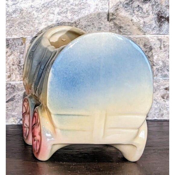 Vintage Shawnee Small Covered Chuck Wagon Planter Made in USA Ceramic 3.5 in. - Picture 4 of 5